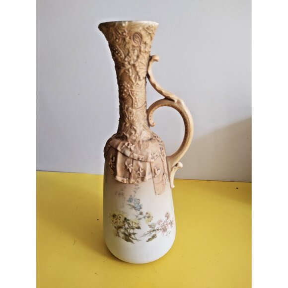 Antique Doulton Burslem England Ornate Raised Motif Pitcher 10 1/2" - 1890-1902 - Picture 8 of 16